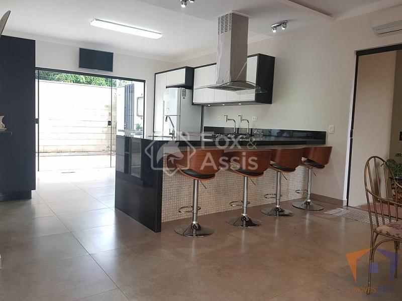 Praia dos Namorados — foto 15