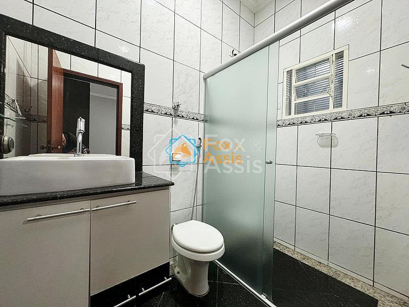 Casa 2 dormitórios sendo 1 Suíte. — foto 15