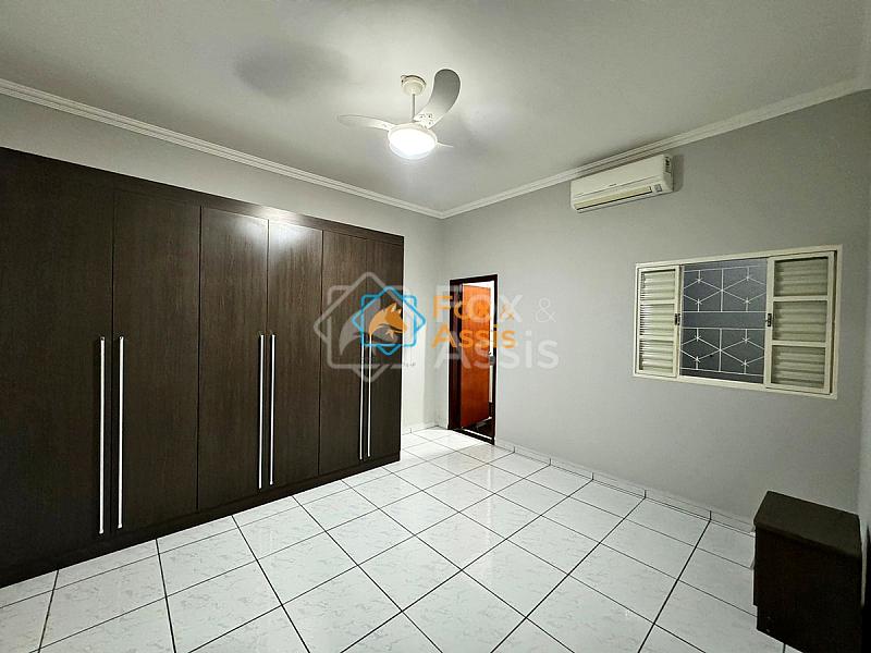 Casa 2 dormitórios sendo 1 Suíte. — foto 16