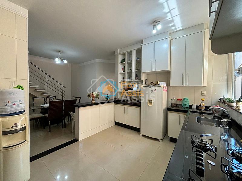 Sobrado a venda no Dona Regina. — foto 6