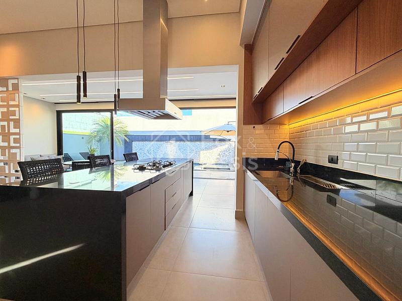 Casa á venda condomínio Fazenda Santa Lucia. — foto 14