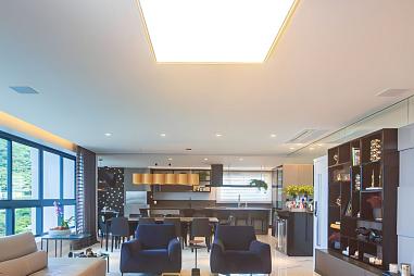 Apartamento 4 dormitórios na Beira Rio em Itajaí