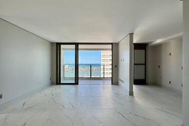 Apartamento com 3 Suítes em Itajaí