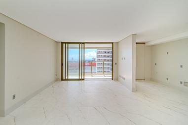 Apartamento com 3 Suítes em Itajaí