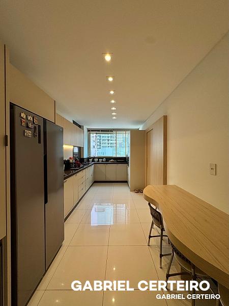 Apartamento com 4 suítes com vista definitiva na Beira Rio — foto 13