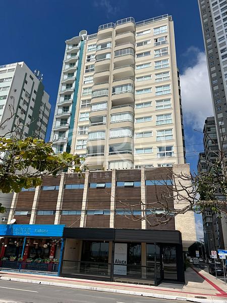 Apartamento no Edif�cio Lady na Avenida Atl�ntica em Balne�rio Cambori� 1
