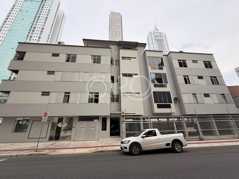 Apartamento no Residencial Bela Vista no Centro em Balne�rio Cambori� 1