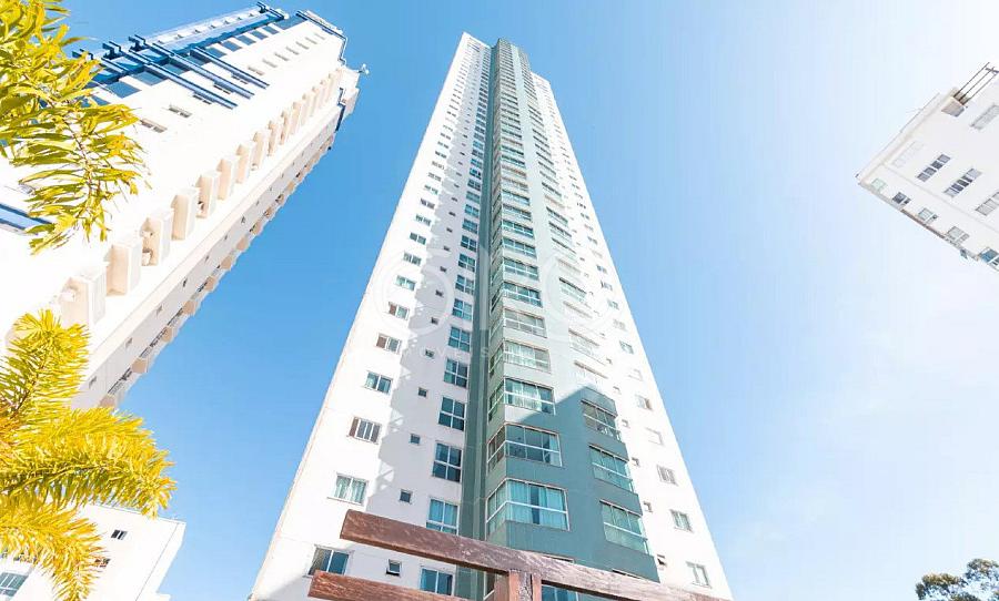 Apartamento no Edif�cio Imp�rio das Ondas em Balne�rio Cambori� 1