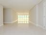 Apartamento em Andar Alto no One Tower em Balne�rio Cambori� 3
