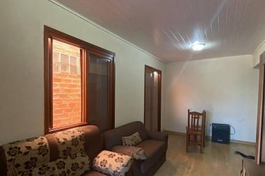 Ótima casa na Vargas