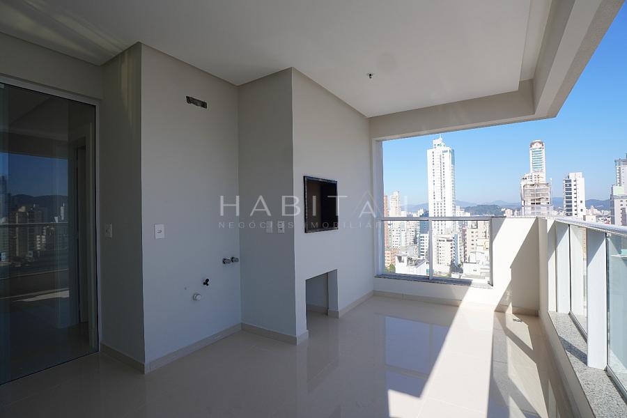 Apartamento � venda no Centro de Balne�rio Cambori� | La Belle Tour Residence 3