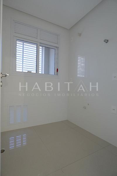 Apartamento � venda no Centro de Balne�rio Cambori� | La Belle Tour Residence 15