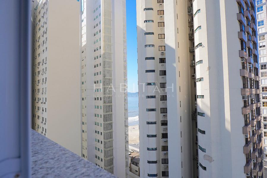 Apartamento � venda no Centro de Balne�rio Cambori� | La Belle Tour Residence 27