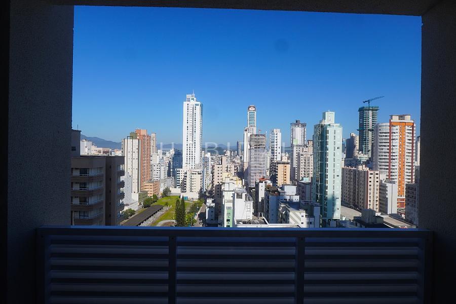 Apartamento � venda no Centro de Balne�rio Cambori� | La Belle Tour Residence 12