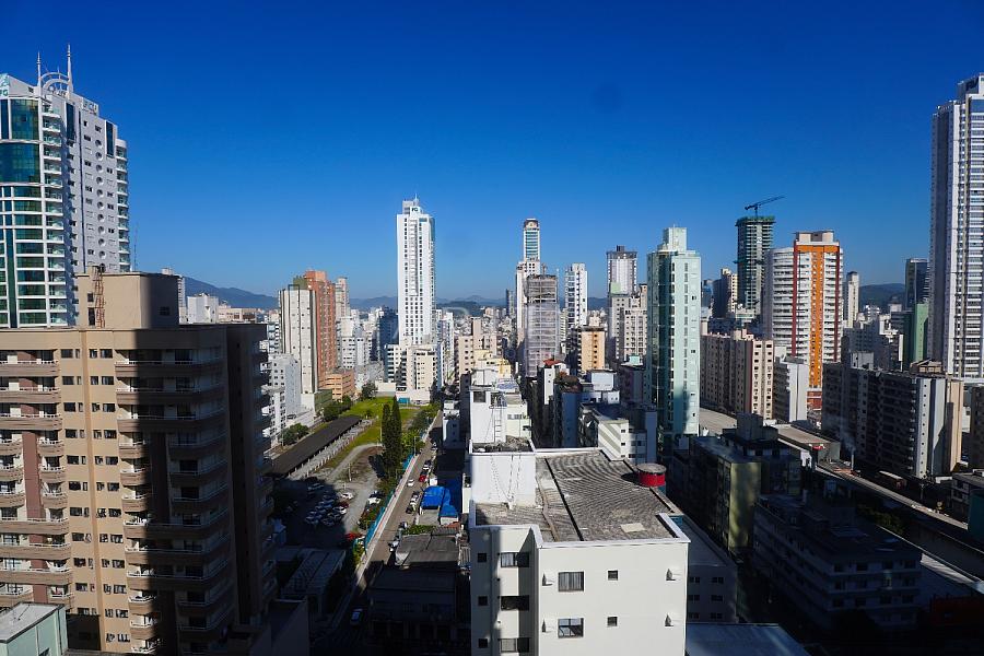 Apartamento � venda no Centro de Balne�rio Cambori� | La Belle Tour Residence 13