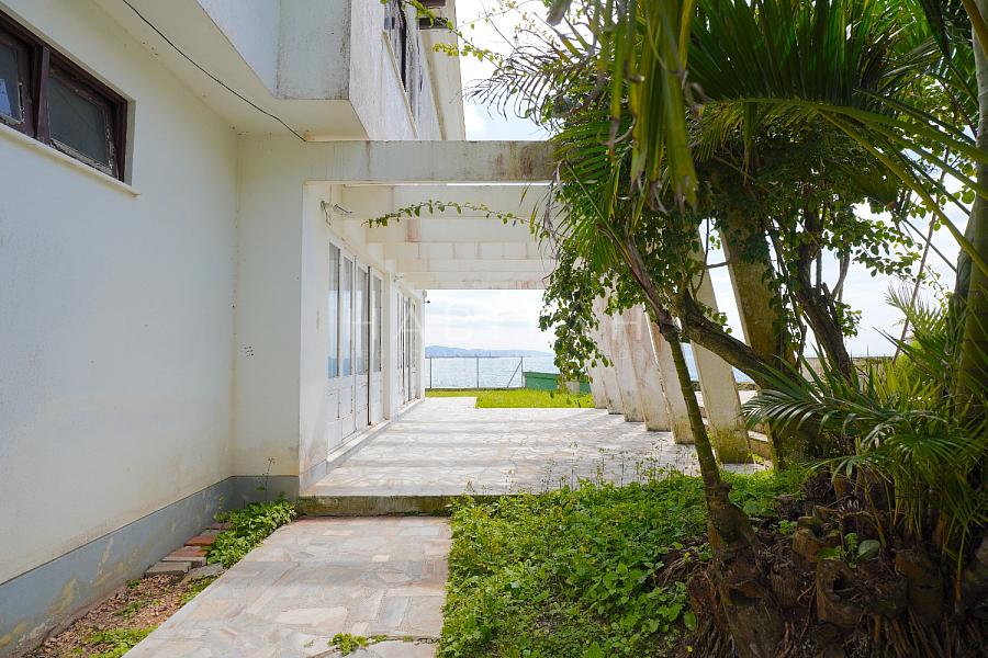 Casa frente mar � venda em Cabe�udas | Itaja� 41