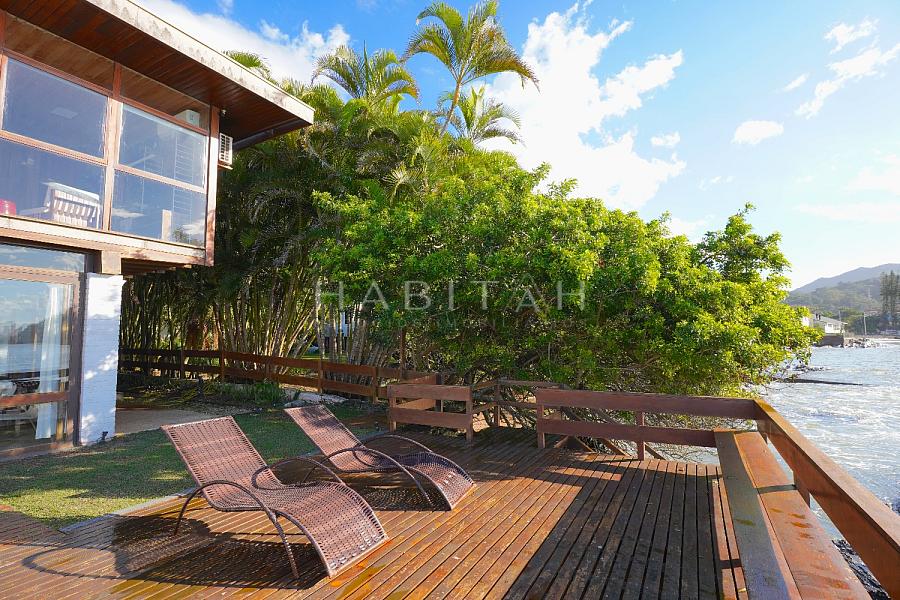 Casa � venda em Cabe�udas | Casa Absoluta em Itaja� 1