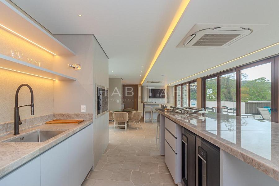 Apartamento � venda na Praia Brava | Torres da Brava � Torre Brisa em Itaja� 17