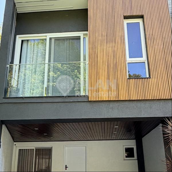 CASA MOBILIADA ECOVILLE 1