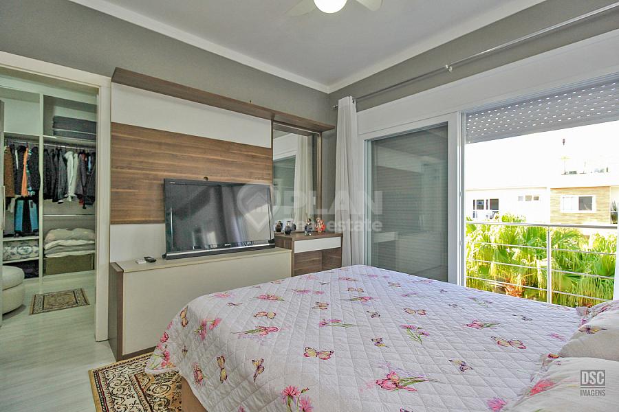 CASA RESIDENCIAL em Porto Alegre - Rio Grande do Sul, Sarandi 13
