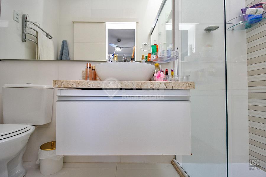 CASA RESIDENCIAL em Porto Alegre - Rio Grande do Sul, Sarandi 52