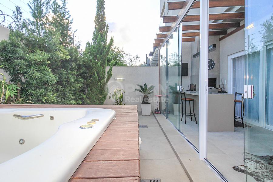 CASA RESIDENCIAL em Porto Alegre - Rio Grande do Sul, Sarandi 66