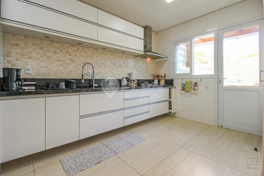 CASA RESIDENCIAL em Porto Alegre - Rio Grande do Sul, Sarandi 79
