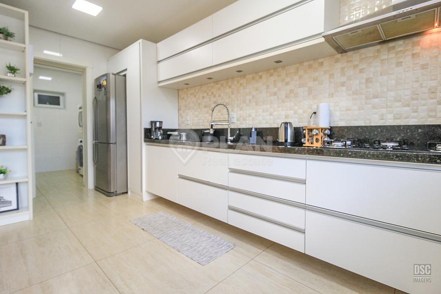 CASA RESIDENCIAL em Porto Alegre - Rio Grande do Sul, Sarandi 80