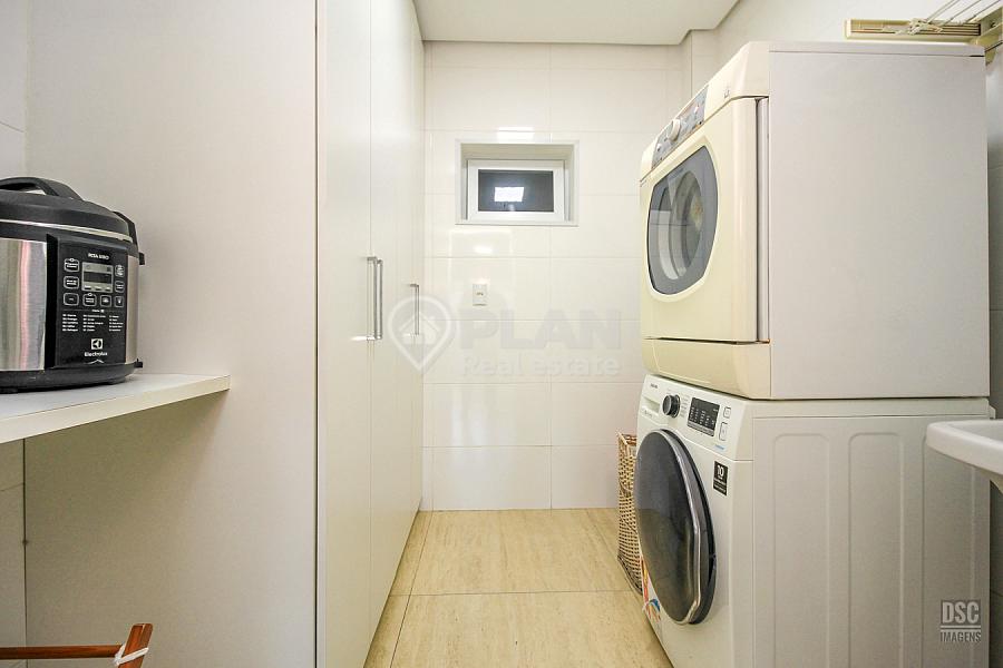 CASA RESIDENCIAL em Porto Alegre - Rio Grande do Sul, Sarandi 88