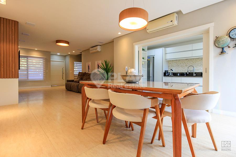 CASA RESIDENCIAL em Porto Alegre - Rio Grande do Sul, Sarandi 98