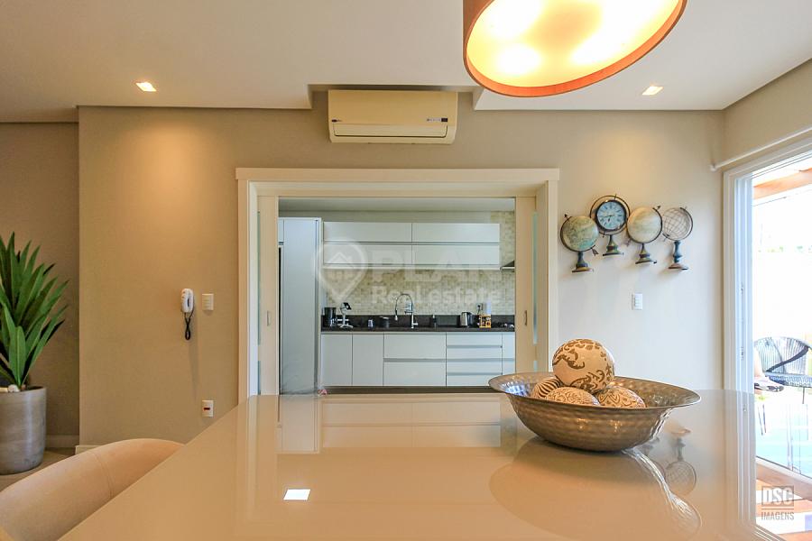 CASA RESIDENCIAL em Porto Alegre - Rio Grande do Sul, Sarandi 102