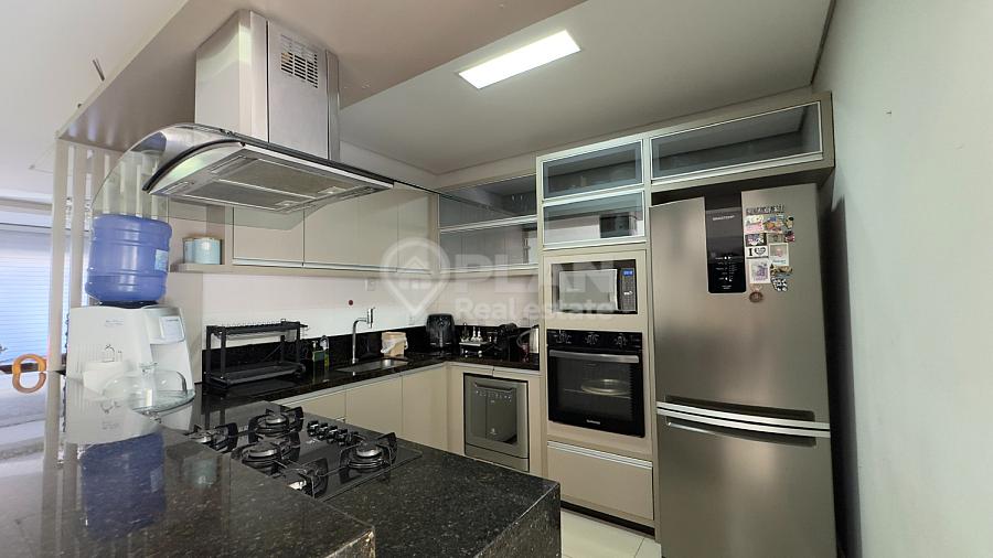 CASA RESIDENCIAL em Porto Alegre - Rio Grande do Sul. 17