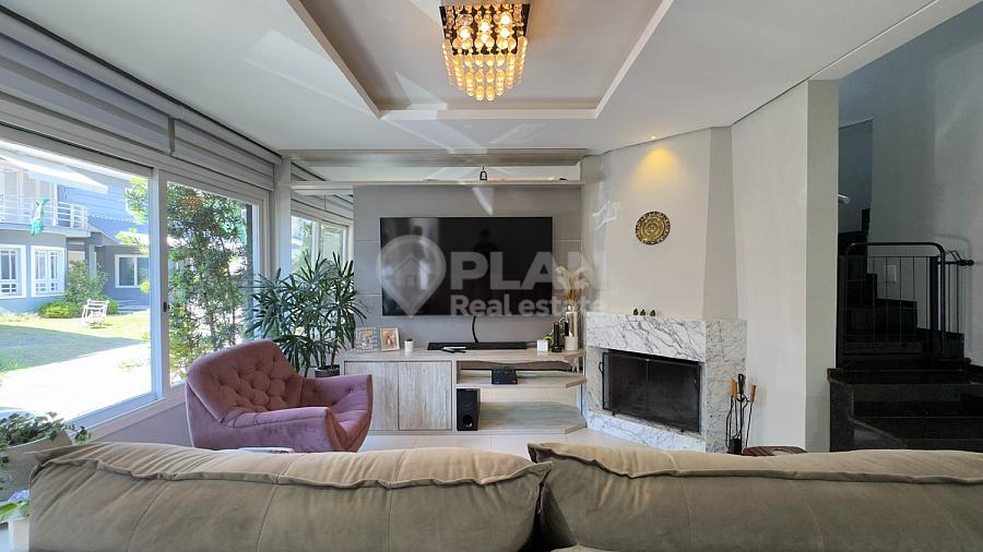 CASA RESIDENCIAL em Porto Alegre - Rio Grande do Sul. 10