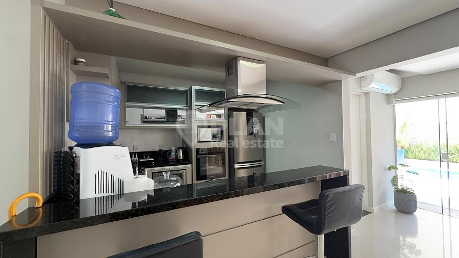 CASA RESIDENCIAL em Porto Alegre - Rio Grande do Sul. 25