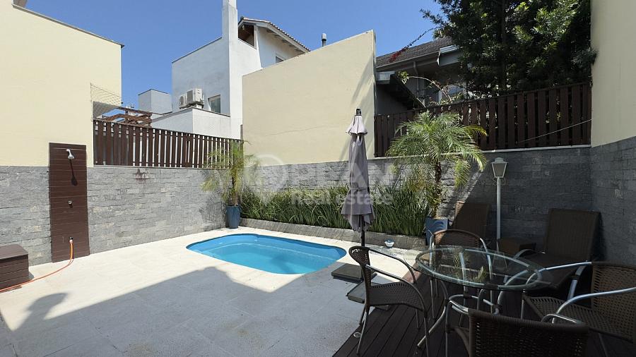CASA RESIDENCIAL em Porto Alegre - Rio Grande do Sul. 29