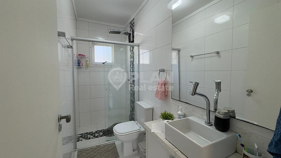 CASA RESIDENCIAL em Porto Alegre - Rio Grande do Sul. 32