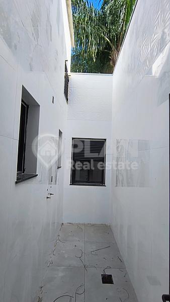 Casa Nova � venda no Parque Santa F�. 4