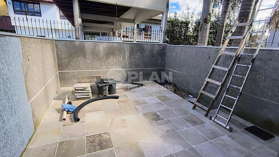 Casa Nova � venda no Parque Santa F�. 8