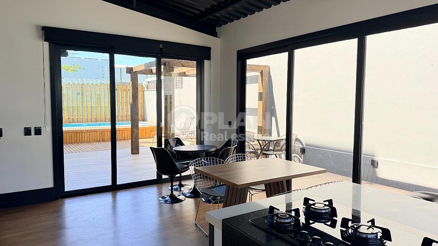Casa em dois terrenos no Reserva Ecoville | 4 su�tes, mobiliada e com piscina 7