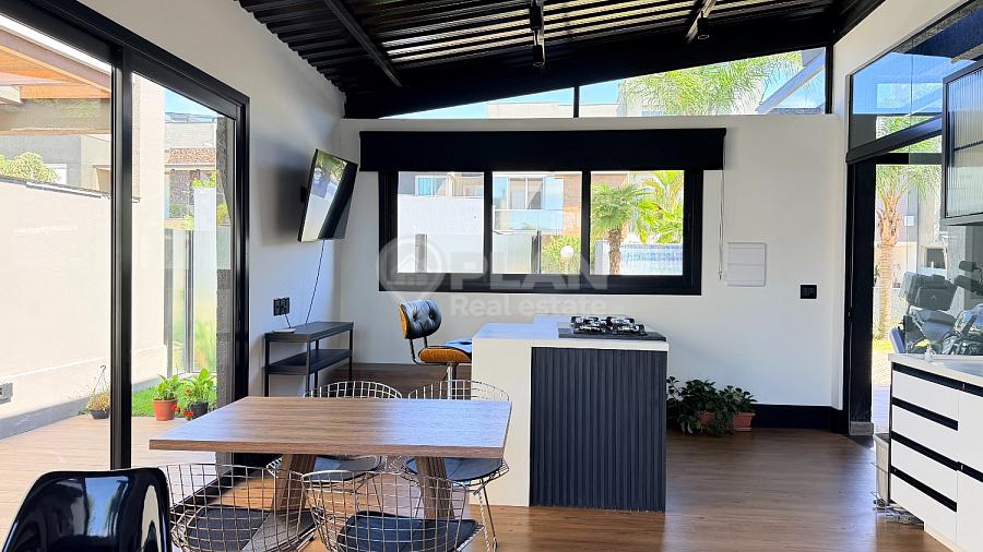 Casa em dois terrenos no Reserva Ecoville | 4 su�tes, mobiliada e com piscina 10