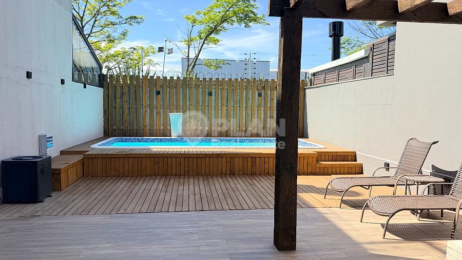 Casa em dois terrenos no Reserva Ecoville | 4 su�tes, mobiliada e com piscina 11