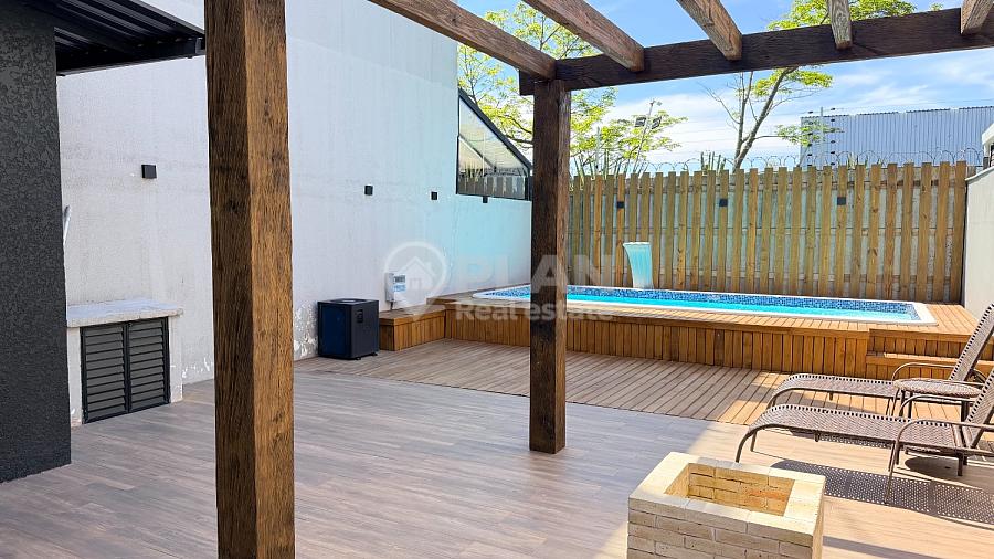 Casa em dois terrenos no Reserva Ecoville | 4 su�tes, mobiliada e com piscina 13