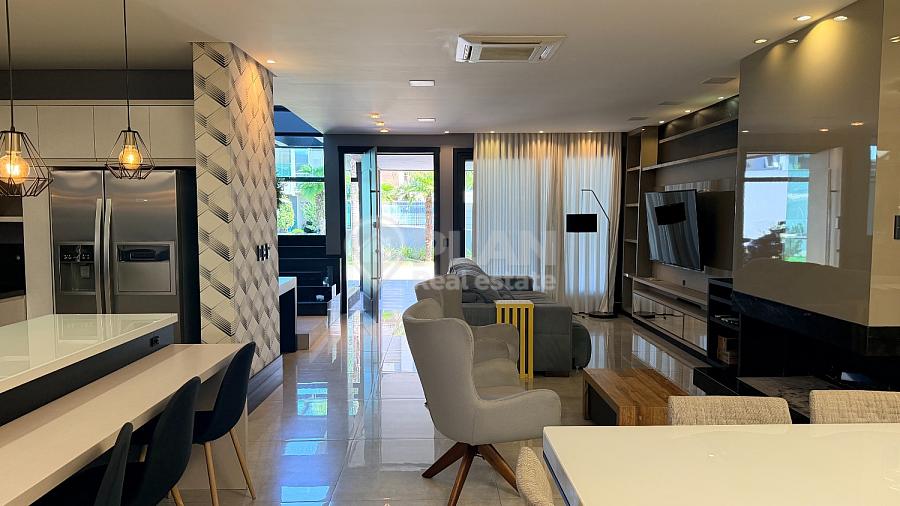Casa em dois terrenos no Reserva Ecoville | 4 su�tes, mobiliada e com piscina 18