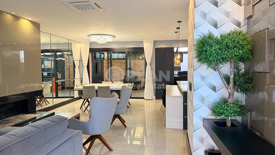 Casa em dois terrenos no Reserva Ecoville | 4 su�tes, mobiliada e com piscina 23
