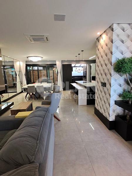 Casa em dois terrenos no Reserva Ecoville | 4 su�tes, mobiliada e com piscina 51