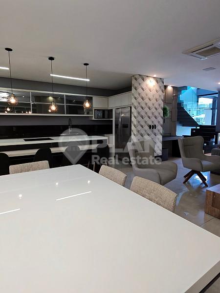 Casa em dois terrenos no Reserva Ecoville | 4 su�tes, mobiliada e com piscina 53