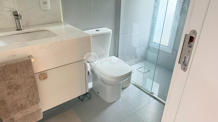 Casa mobiliada no Reserva Ecoville: 3 su�tes e piscina aquecida com deck retr�til 12