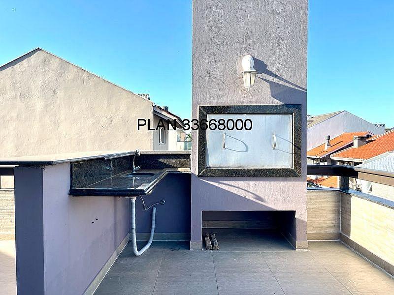 Casa na Avenida Ecoville em Condom�nio com Infra com 04 dormit�rios sendo duas su�tes. 65