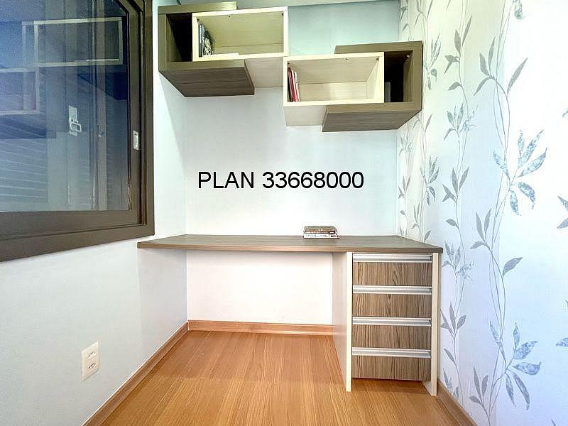 Casa na Avenida Ecoville em Condom�nio com Infra com 04 dormit�rios sendo duas su�tes. 40