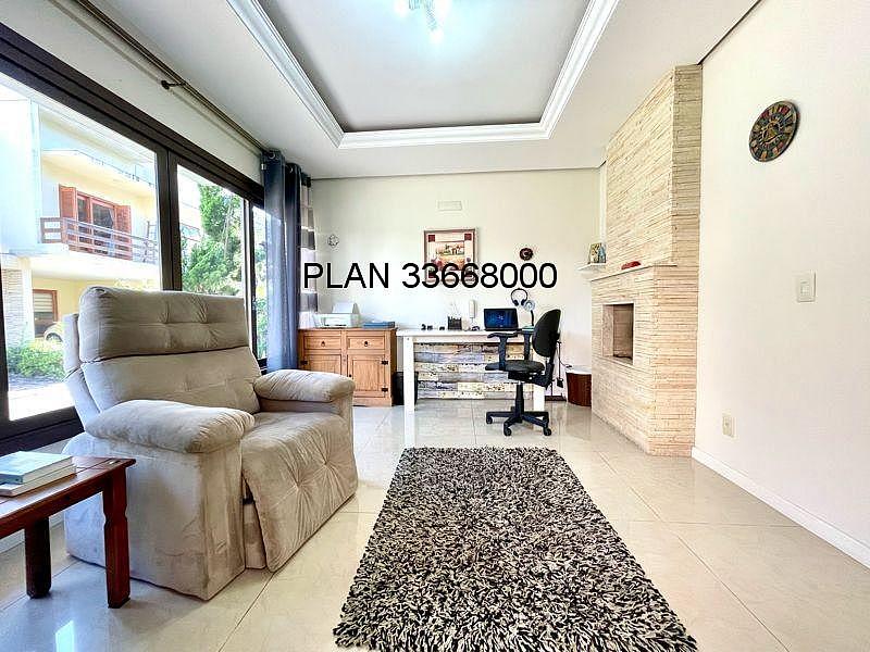 Casa na Avenida Ecoville em Condom�nio com Infra com 04 dormit�rios sendo duas su�tes. 22